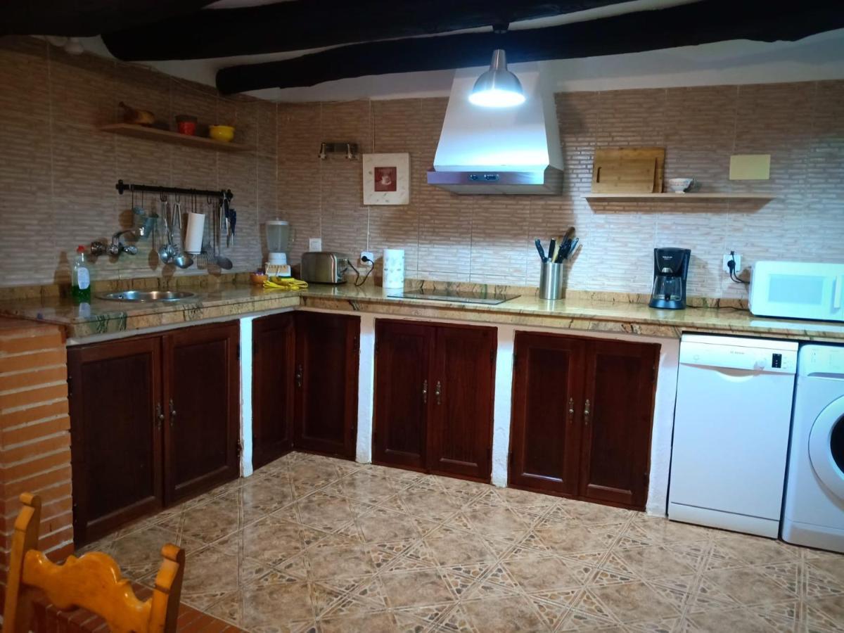 Acogedora Casa De Pueblo Con Piscina Vila Fuenteheridos Exterior foto